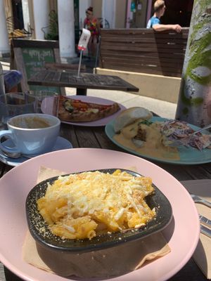 Mac n cheese, Philly cheese steak & zucchini pizza at Good Love in St Kilda