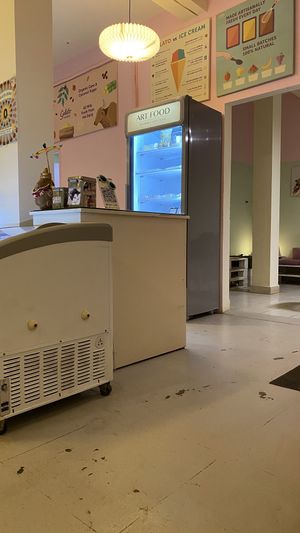 New room in the back  at Gelato Factory in Auroville
