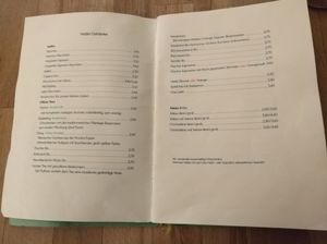 Hot drinks, the little note in the right bottom mentions organic soy and oat milk at Brettle in Ulm