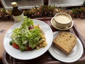   at The Good Earth in Wells