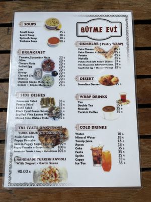   at Bütme Evi in Istanbul