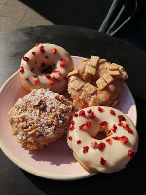 Bienenstich, Strawberry, Cinnamon at Brammibal's Donuts - Potsdamer Platz in Berlin