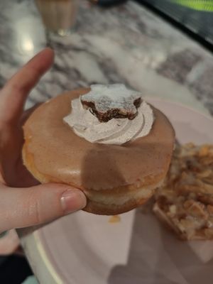 Zimtstern at Brammibal's Donuts - Potsdamer Platz in Berlin
