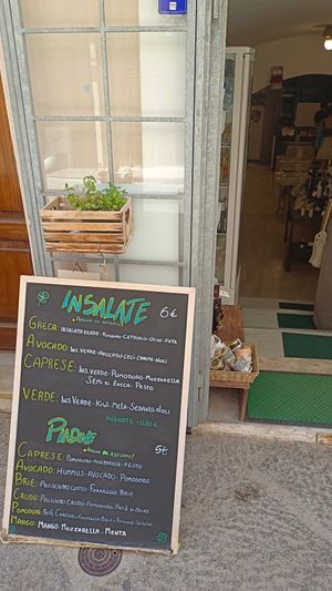  at Fruit Lab in Alghero