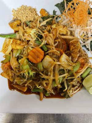 Veggie/tofu pad Thai, no egg   at Swadee Thai House in Emmaus