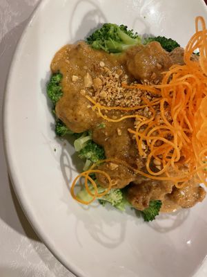 Tofu phra ram  at Swadee Thai House in Emmaus