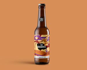 Farmhouse IPA at BeerCat in Vilafranca Del Penedes