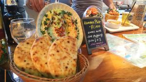 Hummus dip plate at Falafel Brothers - Ebisu in Tokyo