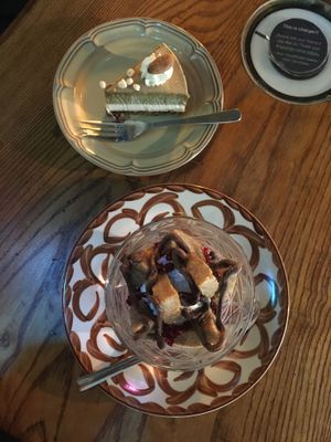 Houjicha caramel cake and parfait at Falafel Brothers - Ebisu in Tokyo