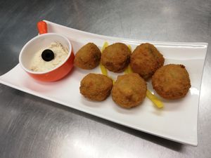 Croquetas de calabaza y espinacas at Agave Restaurante in Caceres