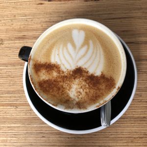 Dirty chaï   at Grounded in Paris