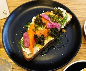 hummus/pumpkin toast at Grounded in Paris