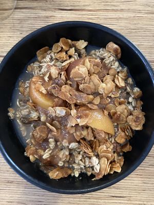 Pêche granola  at Grounded in Paris
