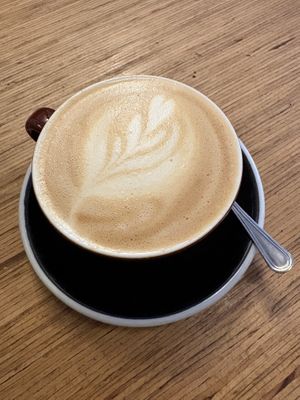 Pimpkinspice latte  at Grounded in Paris