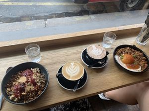 Granola and birsher   at Grounded in Paris