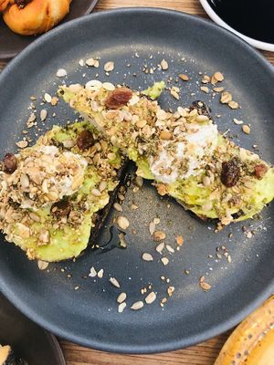 Avocado toast & Labneh at Grounded in Paris