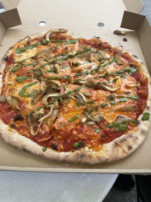 Wild mushroom and garlic pizza  at Alex Gooch in Cardiff