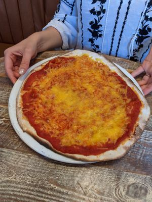Classic margarita at Peatzeria in Islay