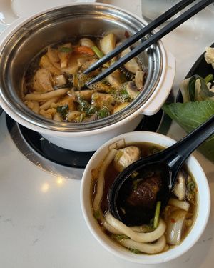 Yummy Sichuan Spicy (vegan upon request) Hot Pot with udon 💚  at Jasmine 26 Hotspot in Minneapolis