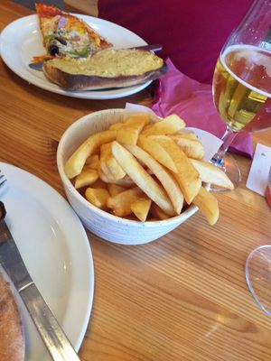  at Isis Pizzeria in Barmouth