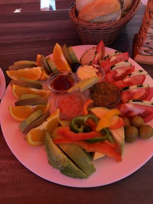 Vegan breakfast for 2 at Biggi's in Mallorca