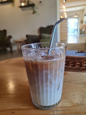 Iced soy latte at Zazie in Verona