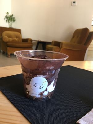 Vegan tiramisu at Zazie in Verona