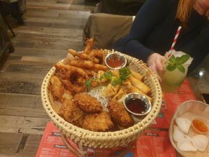  at Thaikhun in Oxford