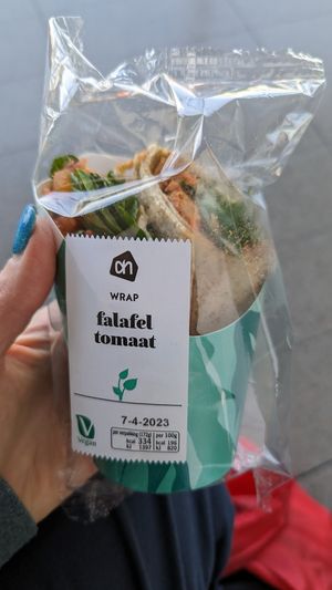  at AMS - Albert Heijn in Schiphol