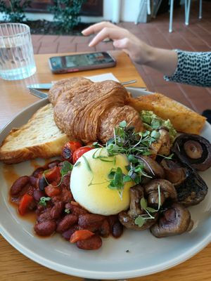 The Bigz at Cafe Vie Sunshine Coast in Buderim