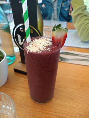 Berry Smoothie at Cafe Vie Sunshine Coast in Buderim
