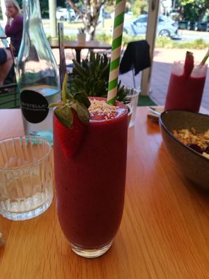 Berry smoothie at Cafe Vie Sunshine Coast in Buderim