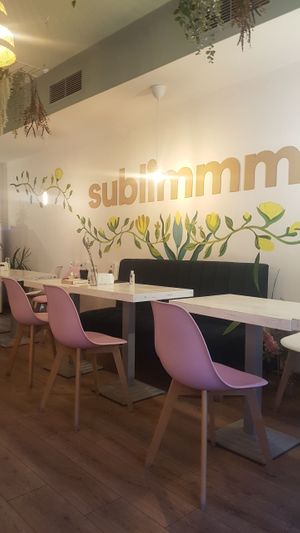 other seatings at Sublimmme in Bucharest