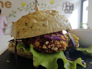 Yummy burger at Sublimmme in Bucharest