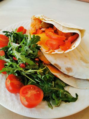 Tortillas stuffed with sweet potatoes and vegan cheese at Sublimmme in Bucharest