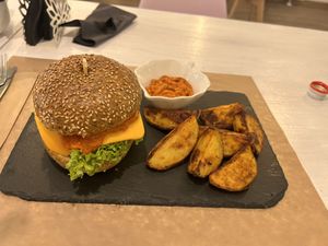 Cheeseburgerr  at Sublimmme in Bucharest