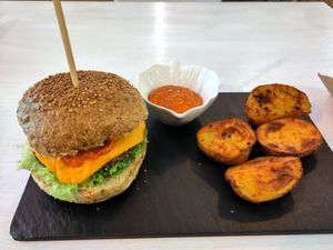 Signature cheeseburger at Sublimmme in Bucharest