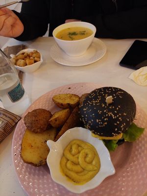  at Sublimmme in Bucharest