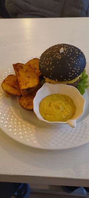  at Sublimmme in Bucharest