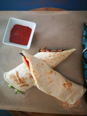 vegan wrap at Sublimmme in Bucharest