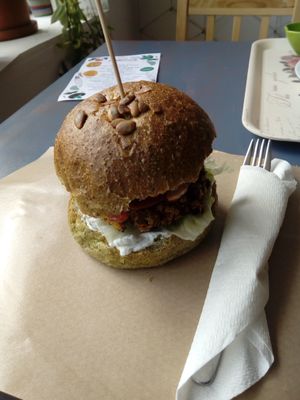 Burger with vegan mayo at Sublimmme in Bucharest