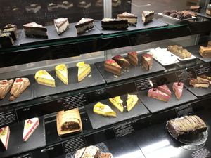 More raw vegan cake choices at Sublimmme in Bucharest