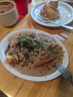 Biscuits and gravy with vegan sausage added at Vegan East in Minneapolis