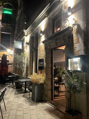 Entrance  at Amuni in Bruges