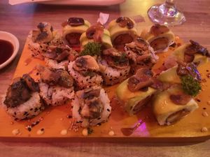 Al Ajillo and Champi Roll at Kokoa Sushi Wok in Cartagena