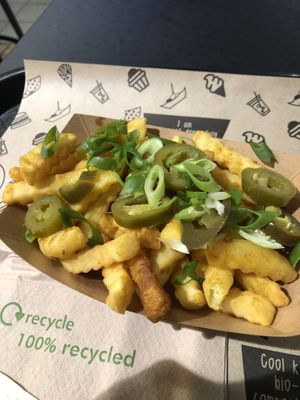 Chilli Fritten at Vincent - Mercado Center in Hamburg