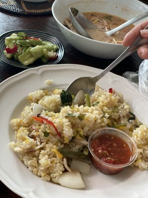 All vegan ordered by delivery  at Ssong Thai in Seoul