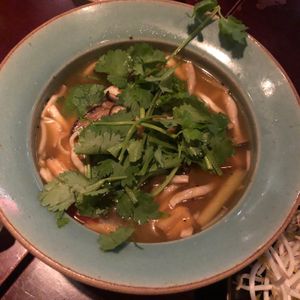 Vegan tom-yang-ggunf at Ssong Thai in Seoul