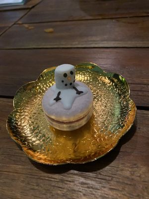 Vegan Macaron  at Ssong Thai in Seoul