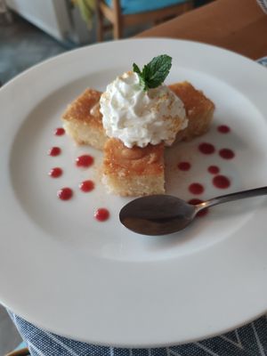 Semolina cake #Veganuary at Byblos Mezza House in Slupsk